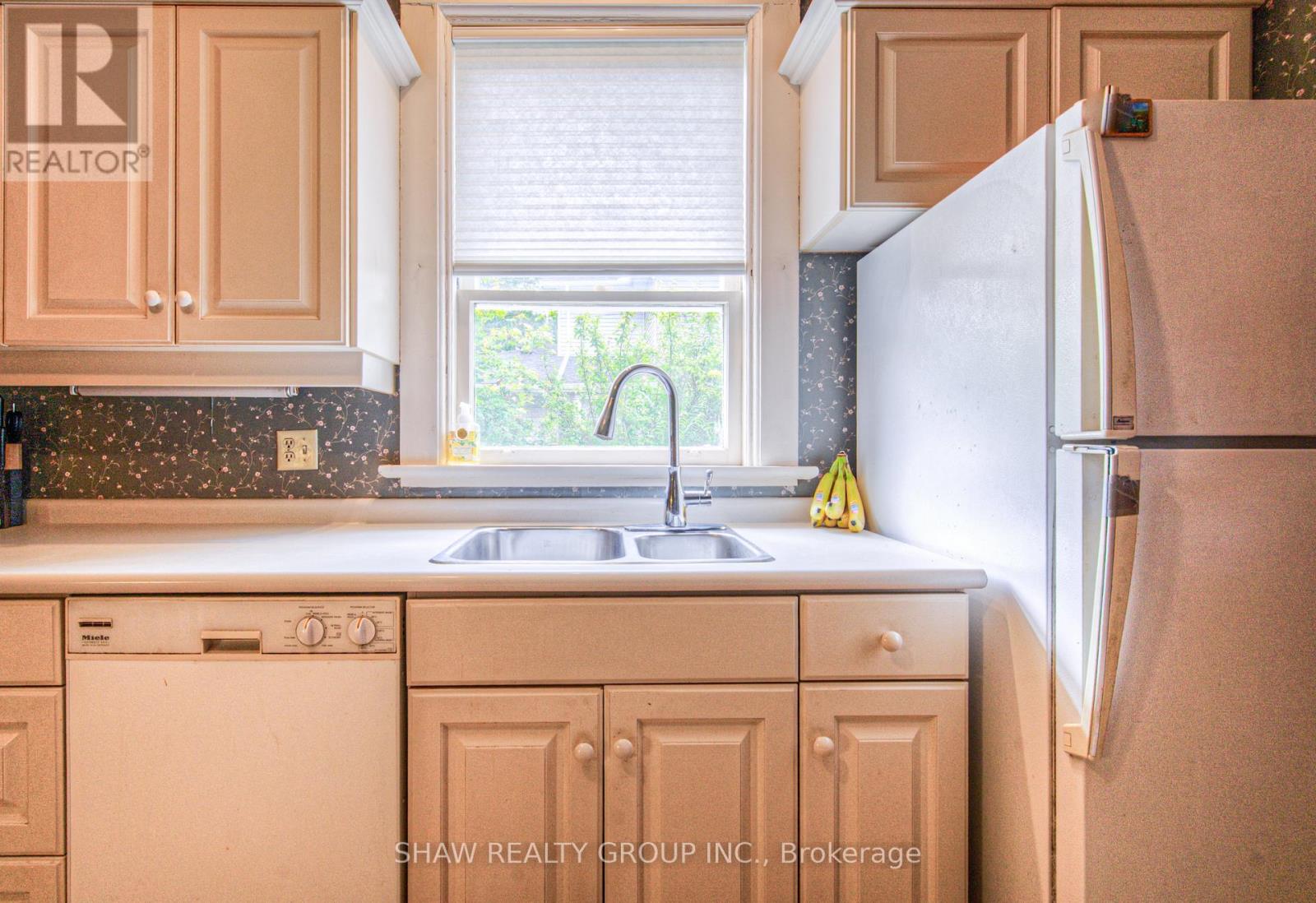543 QUEENSTON ROAD - 15
