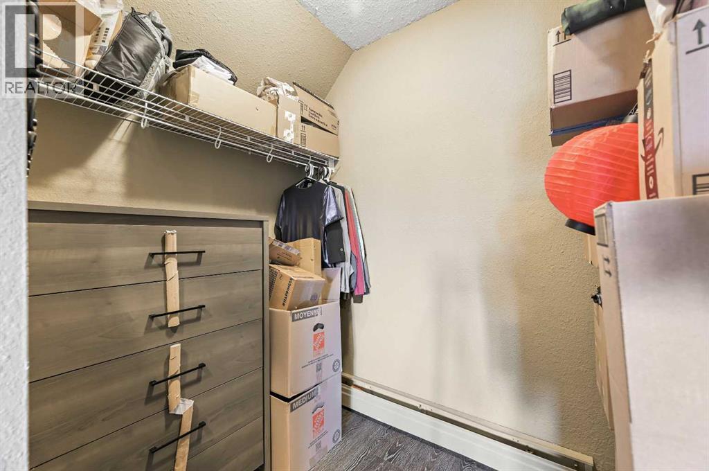 Single Family House for Sale in    Street SW Rosscarrock Calgary 