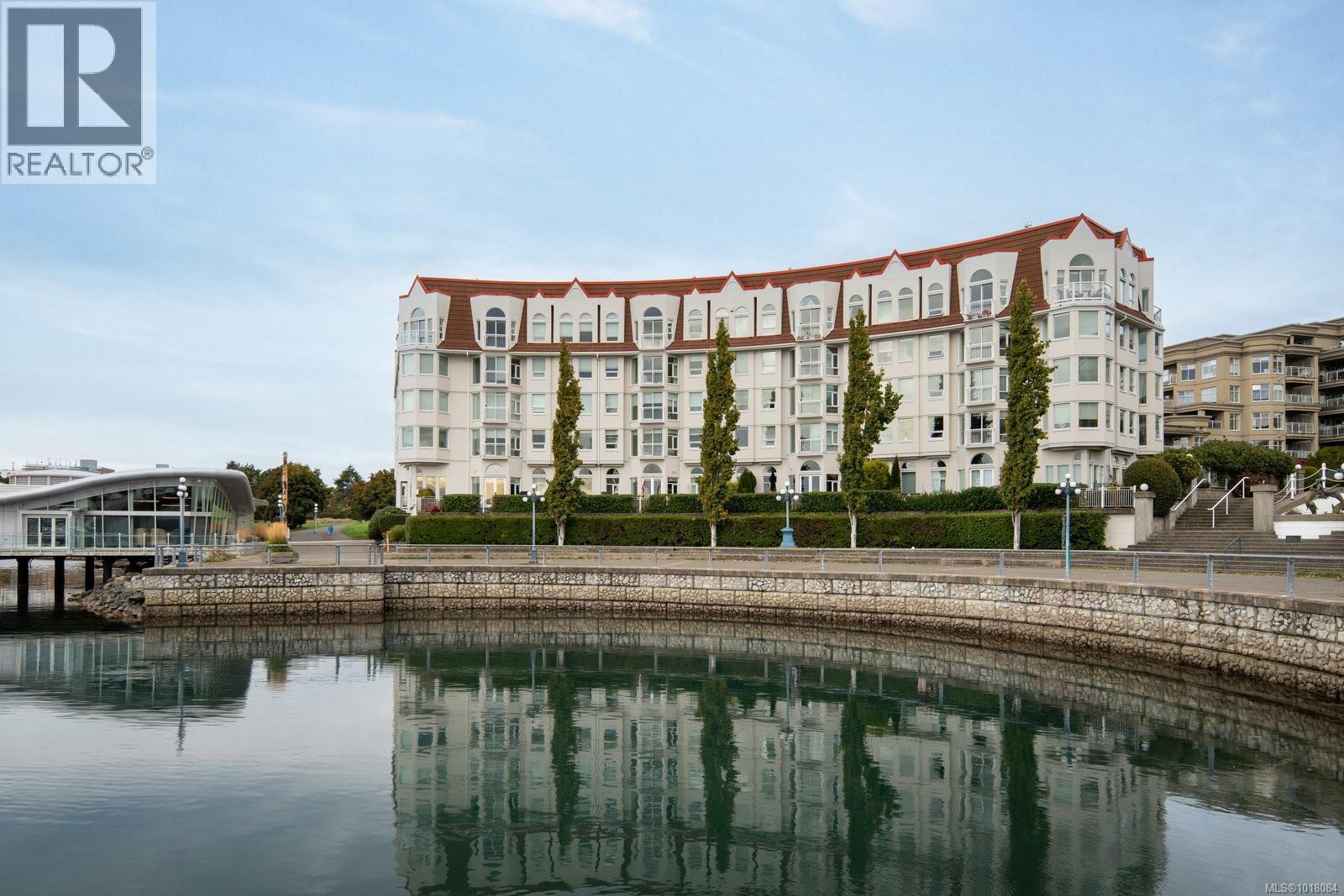 203 11 Cooperage Place, Victoria