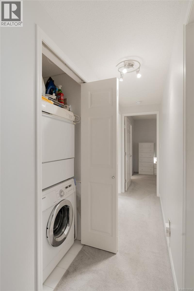 203 11 Cooperage Place, Victoria