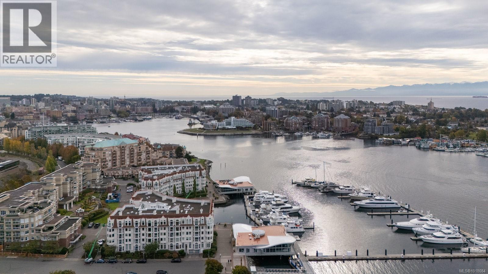 203 11 Cooperage Place, Victoria