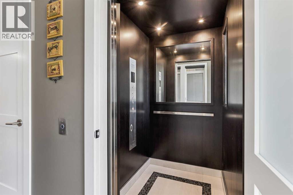 Single Family House for Sale in   Street NE Winston Heights/Mountview Calgary 