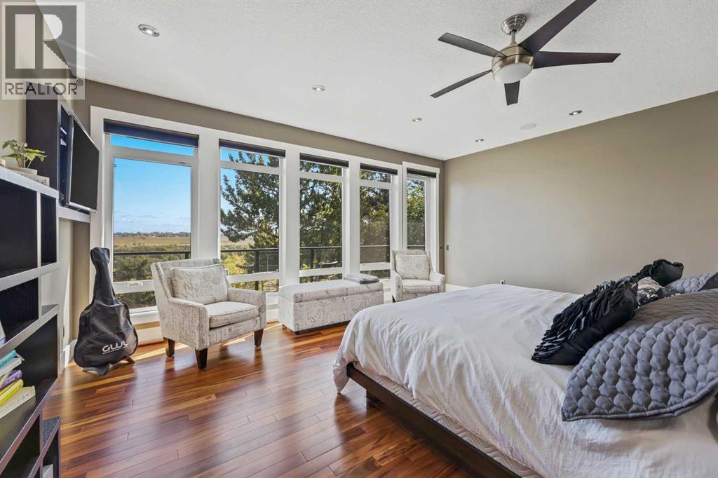 Single Family House for Sale in   Street NE Winston Heights/Mountview Calgary 