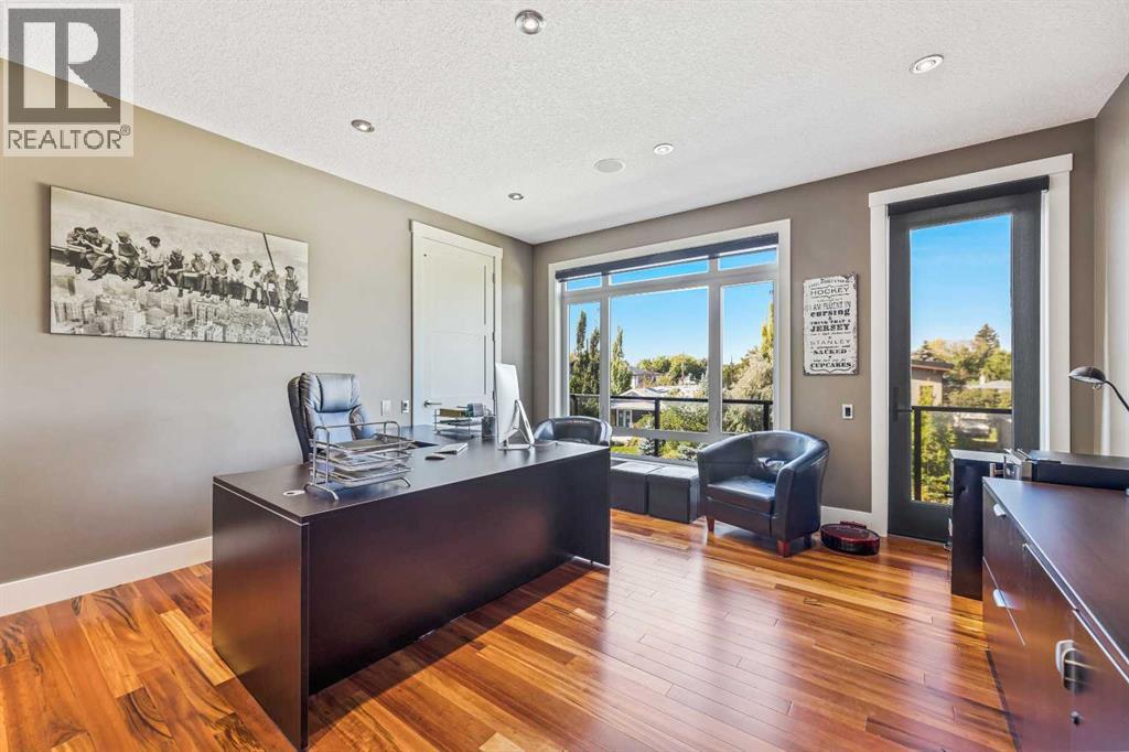 Single Family House for Sale in   Street NE Winston Heights/Mountview Calgary 