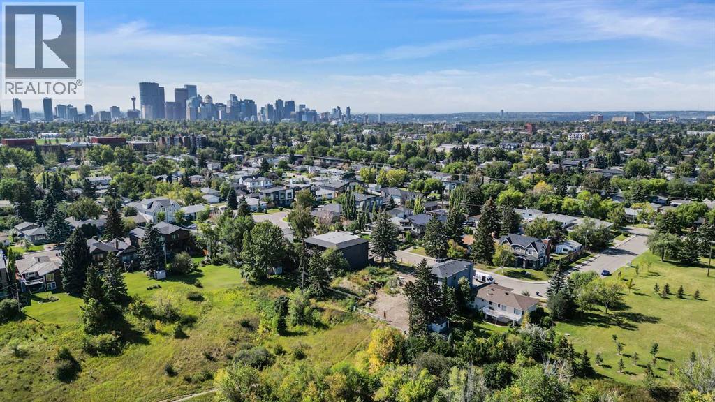 Single Family House for Sale in   Street NE Winston Heights/Mountview Calgary 