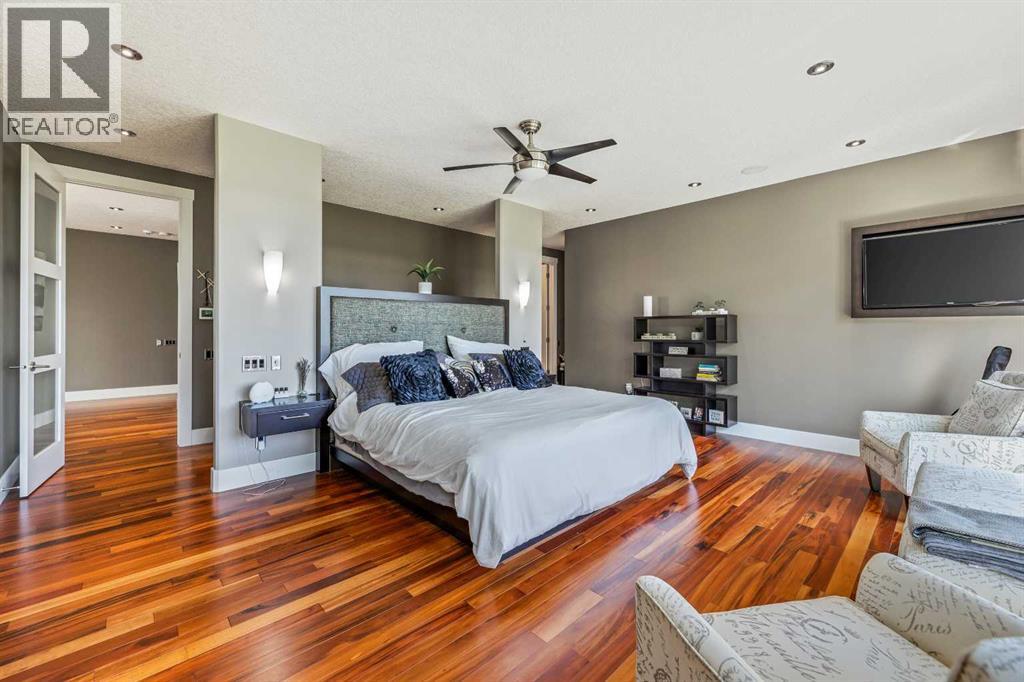 Single Family House for Sale in   Street NE Winston Heights/Mountview Calgary 