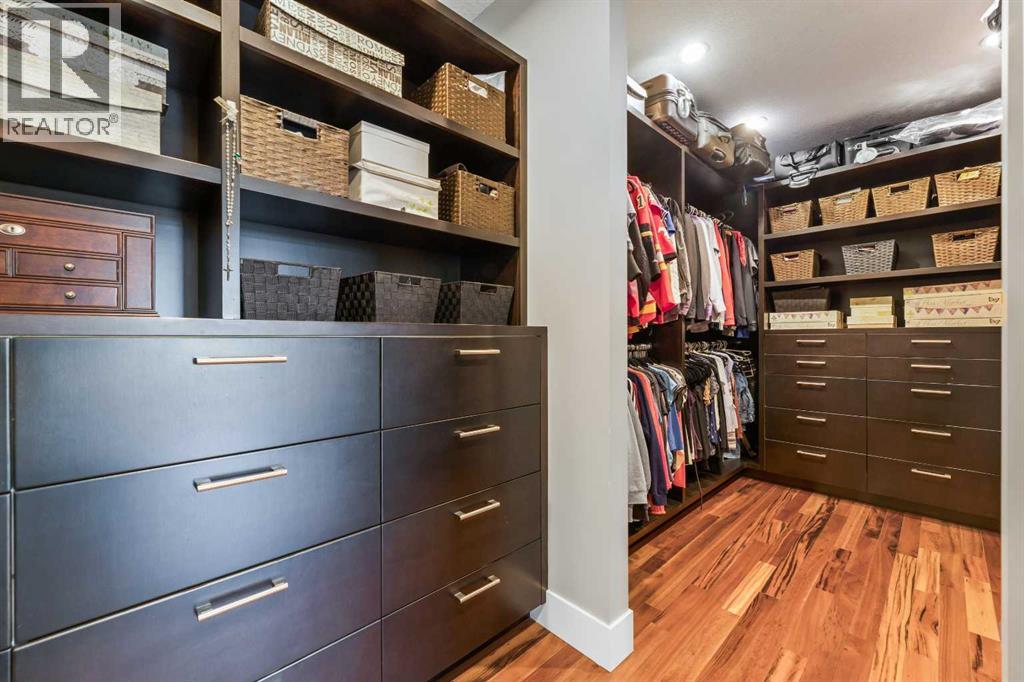 Single Family House for Sale in   Street NE Winston Heights/Mountview Calgary 