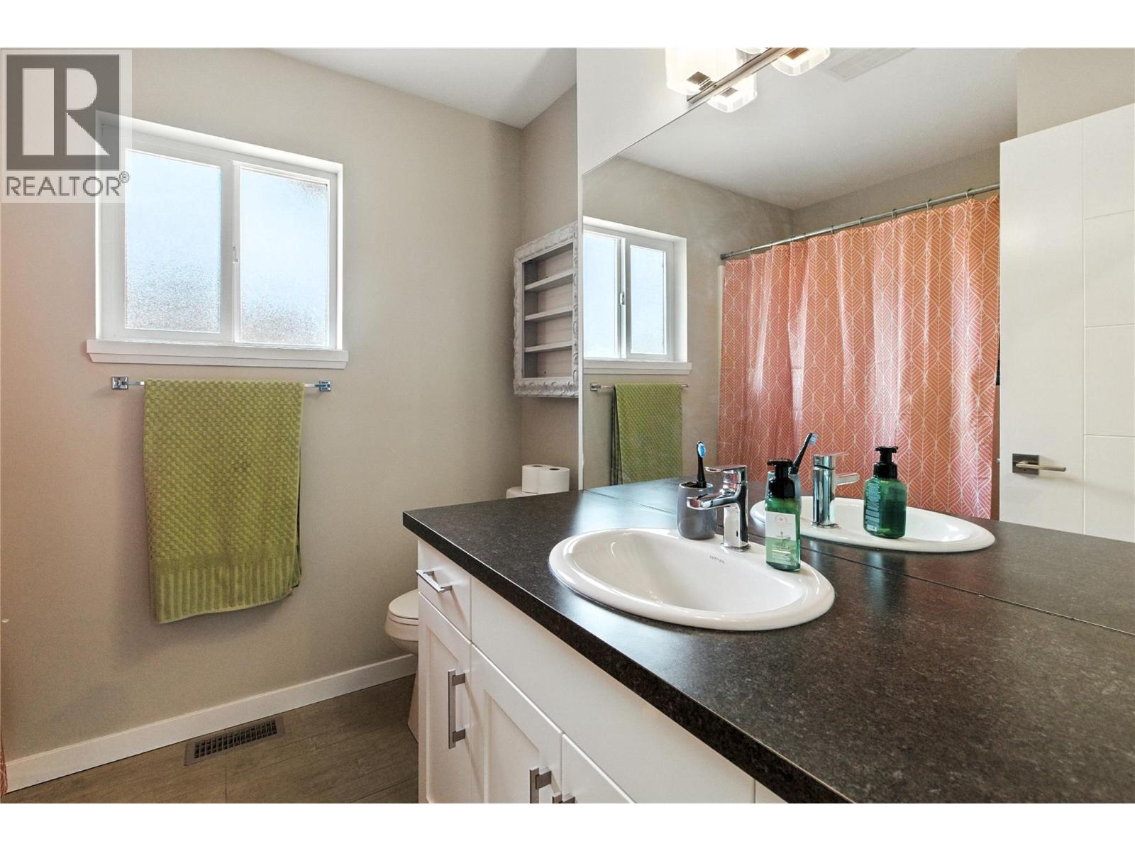 1993 Qu'Appelle Boulevard Unit# 132, Kamloops