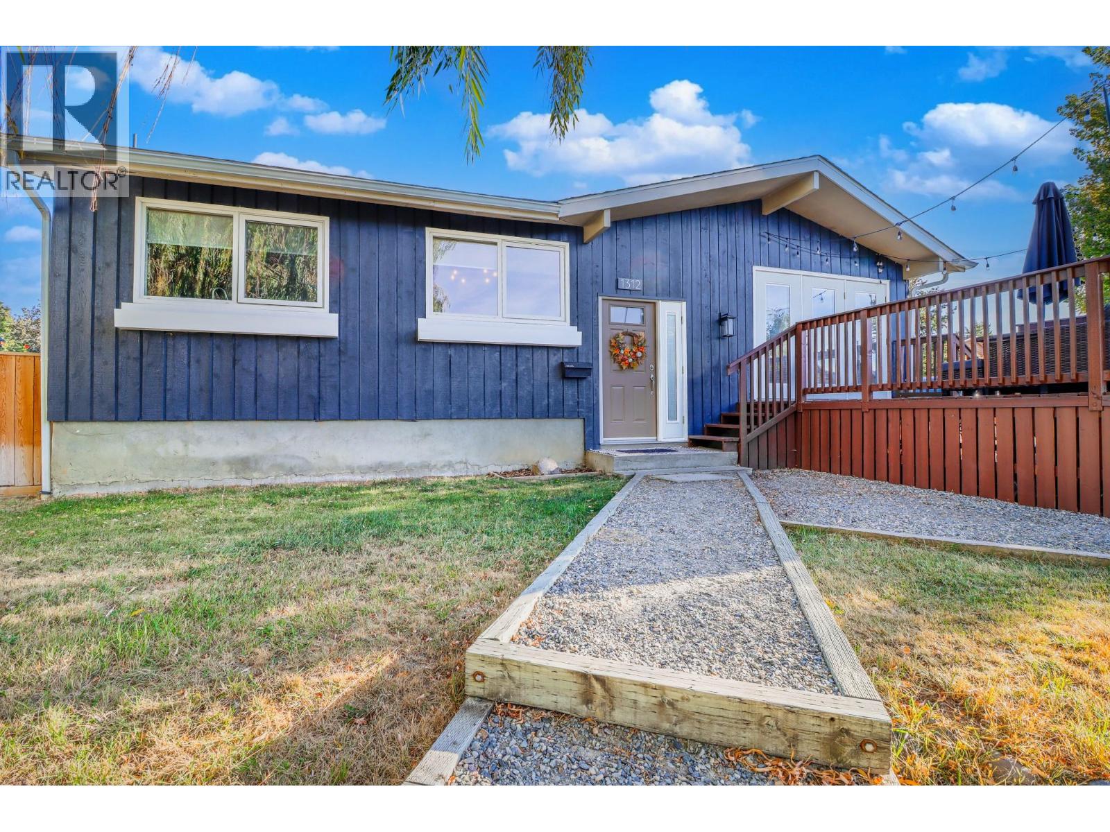 1312 LARCH Drive S, Cranbrook