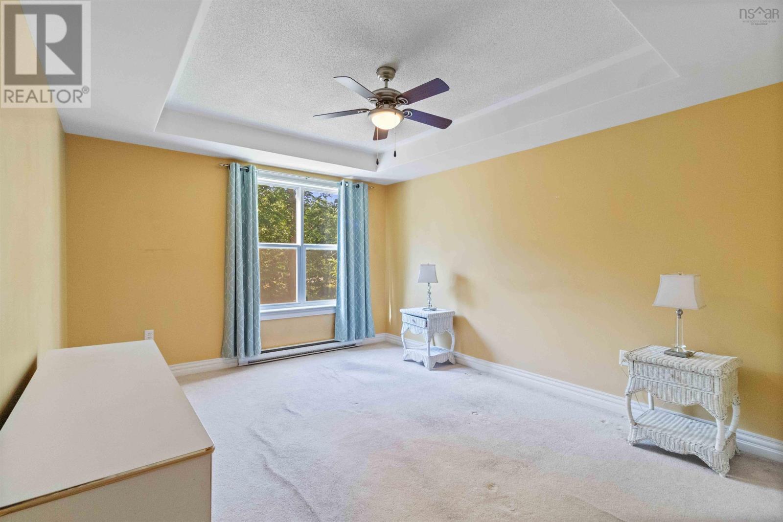 Property 28 of 50 of Unit 101 476 Main Street