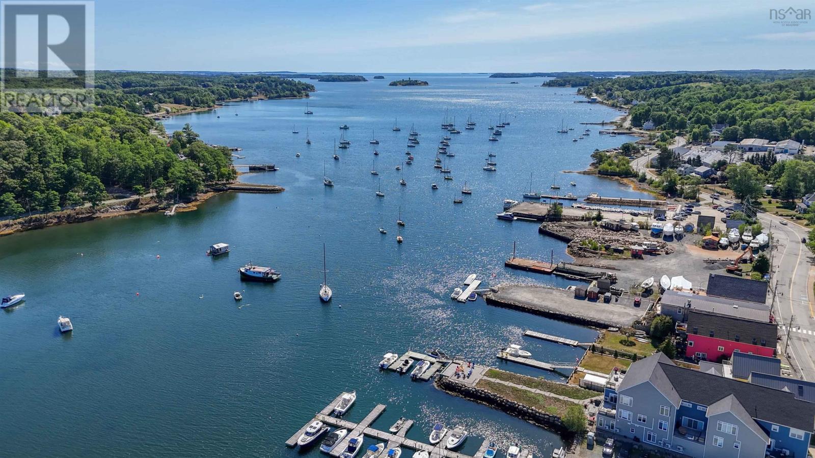 Property 45 of 50 of Unit 101 476 Main Street