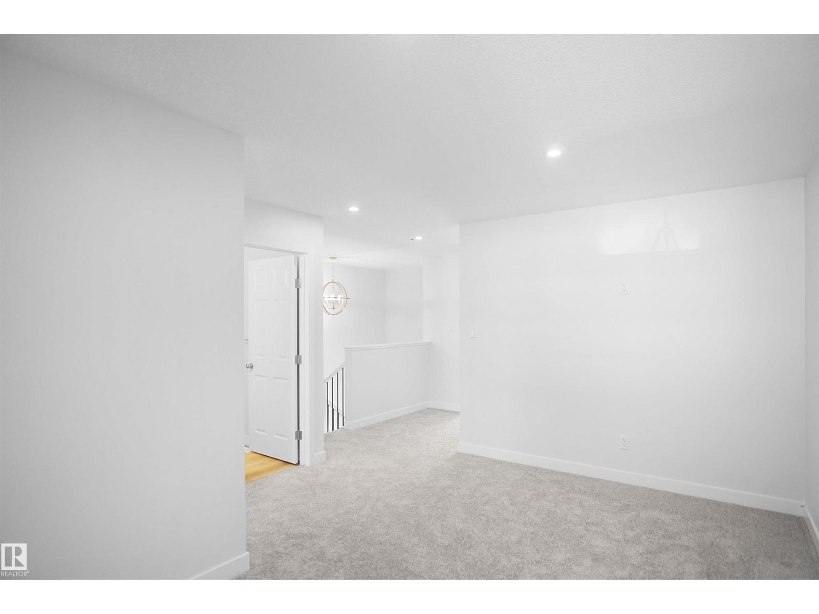 20940 16 AV NW, Edmonton