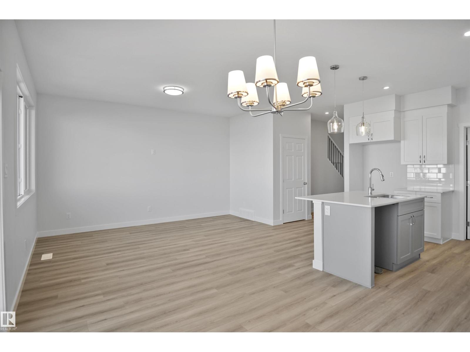 20944 16 AV NW, Edmonton