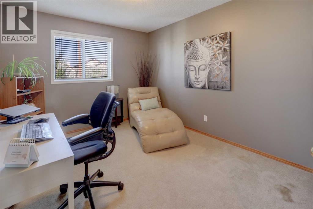 Single Family House for Sale in  Tarington Road NE Taradale Calgary 