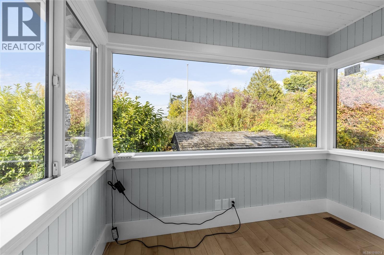  3337 Kingsley Street, Saanich