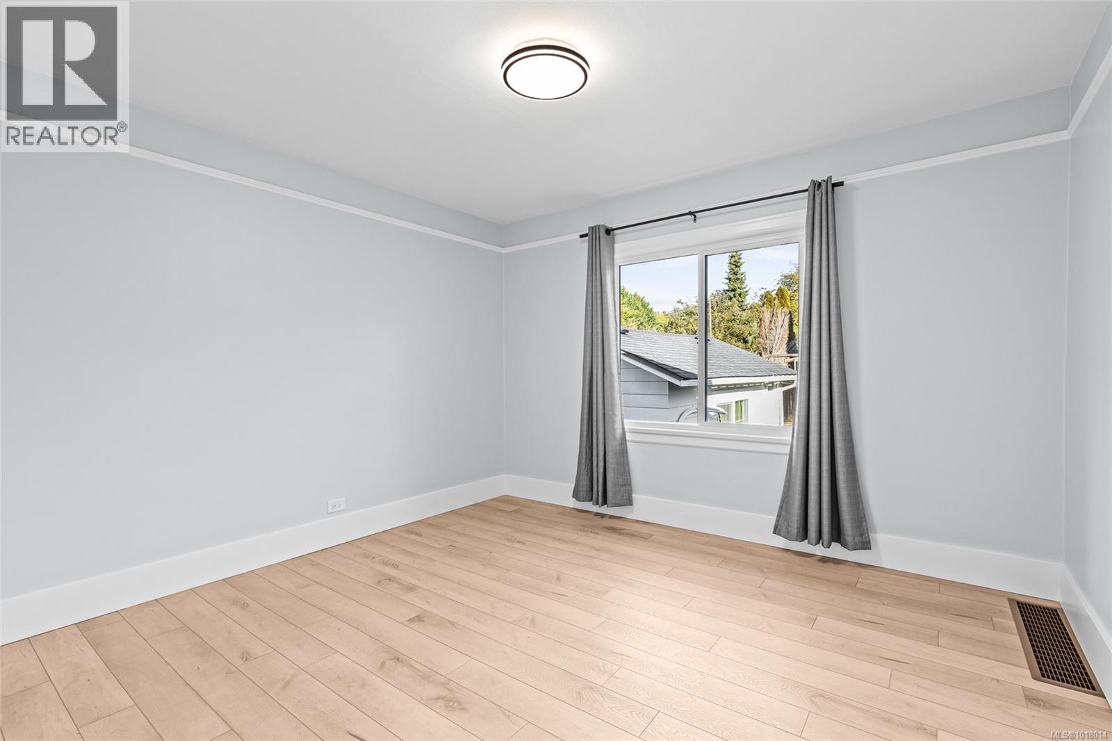  3337 Kingsley Street, Saanich