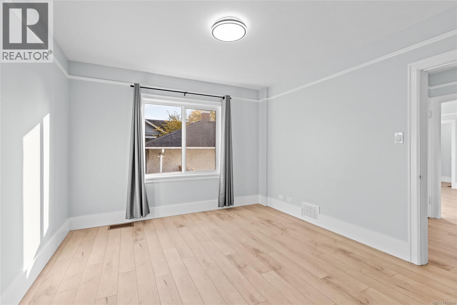  3337 Kingsley Street, Saanich