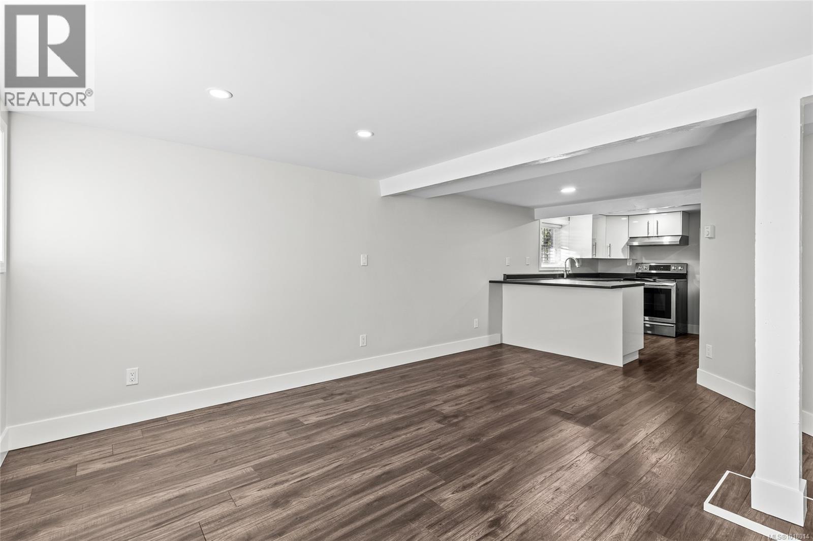  3337 Kingsley Street, Saanich