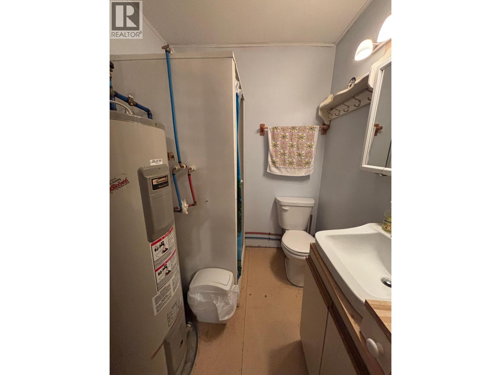 2832 Jewel Lake Road, Greenwood