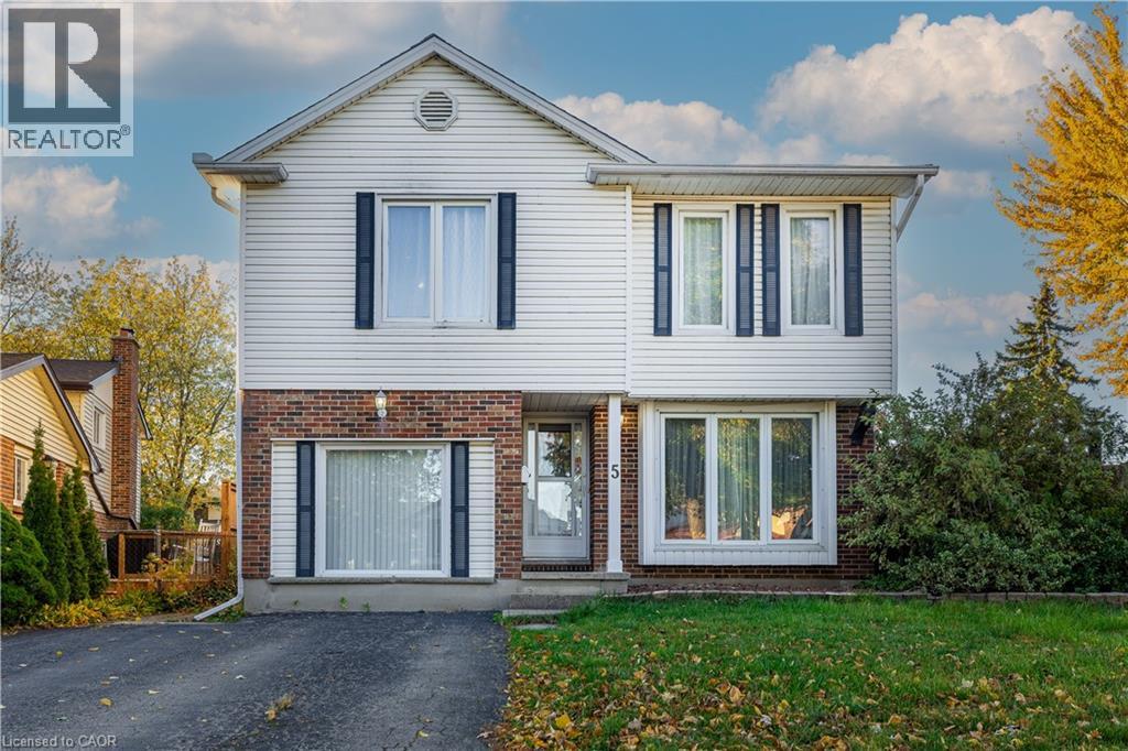 5 LOCHERN Road