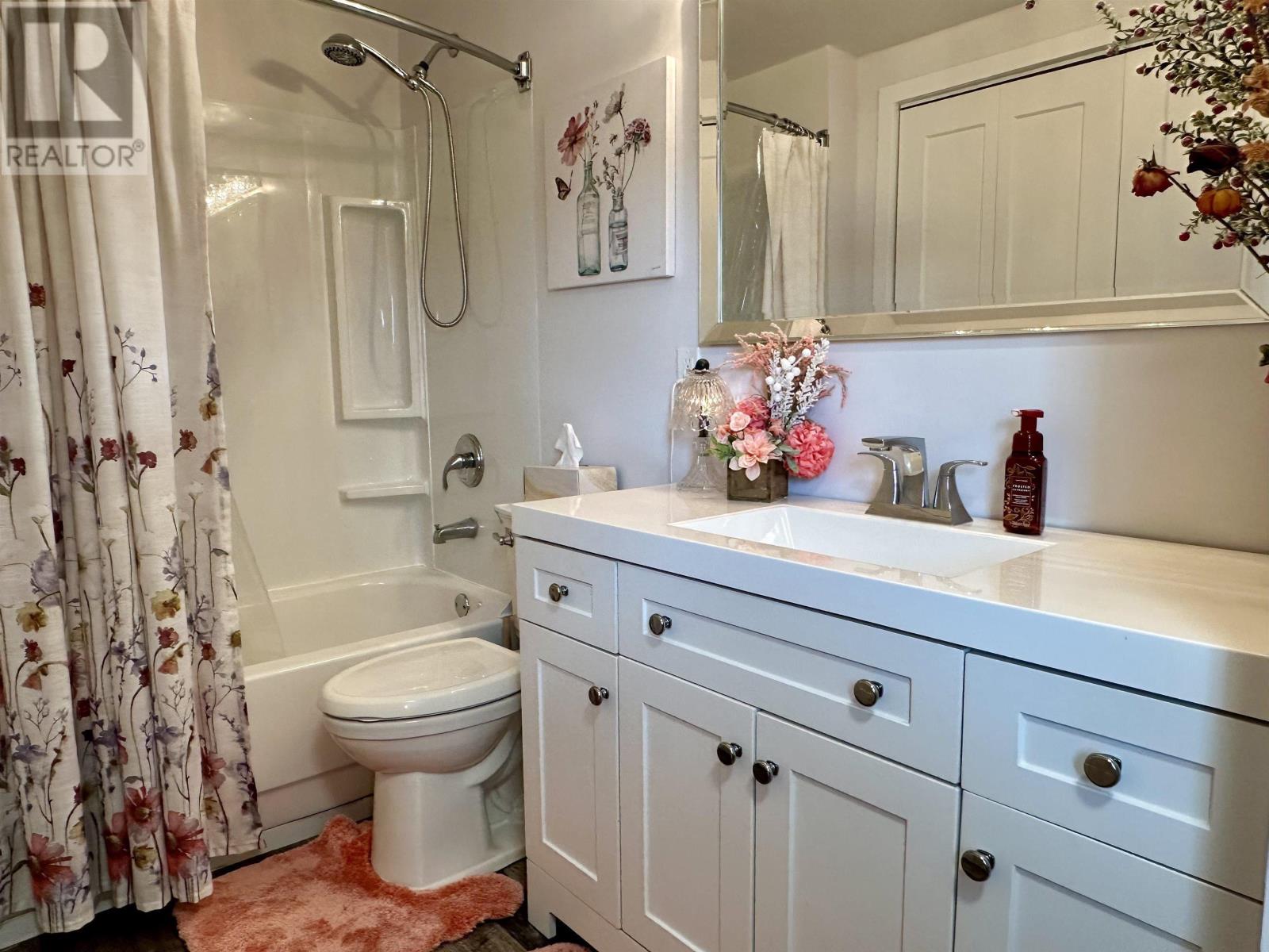 Property 13 of 17 of 127 Park Street