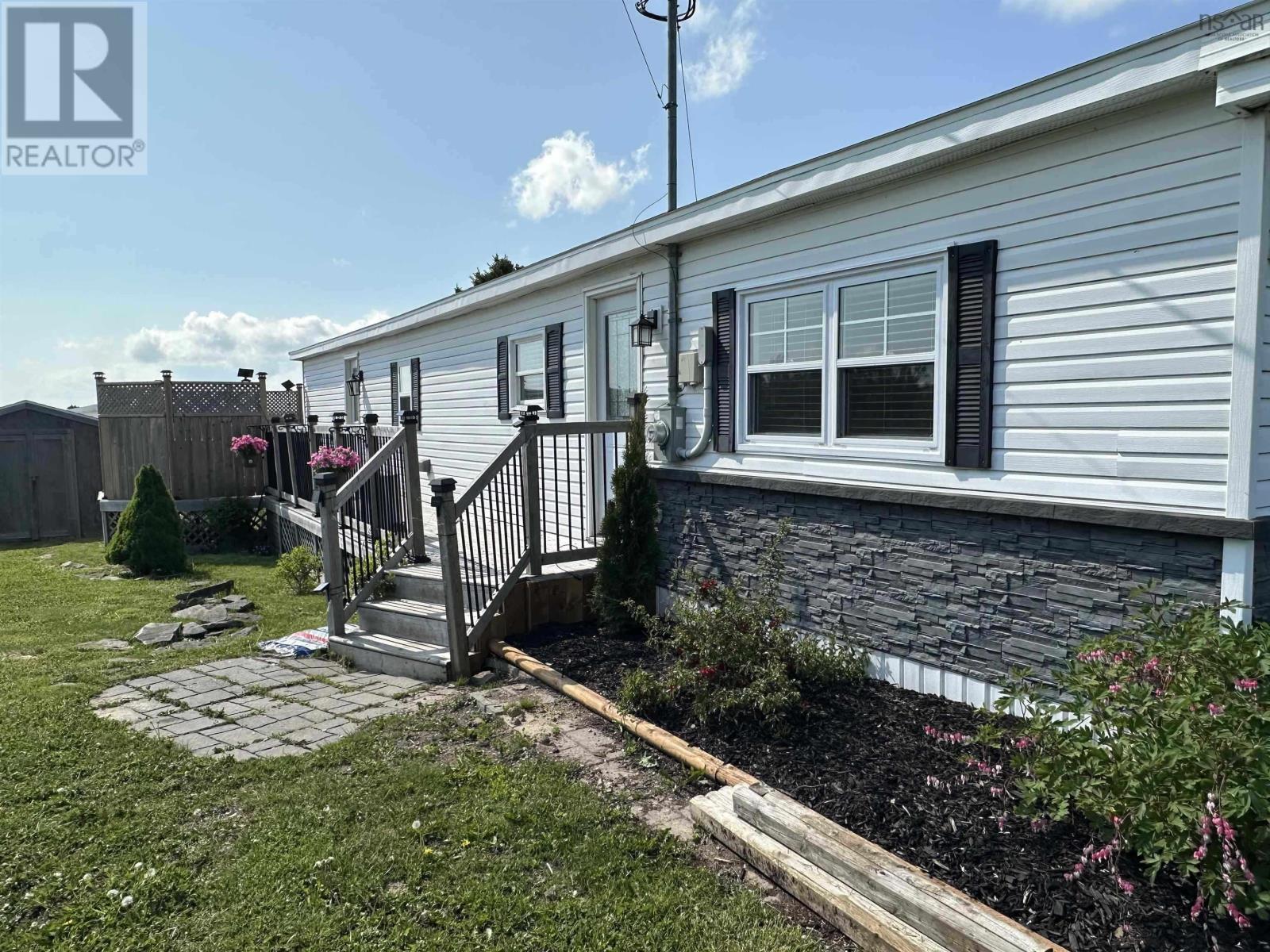 Property 2 of 17 of 127 Park Street