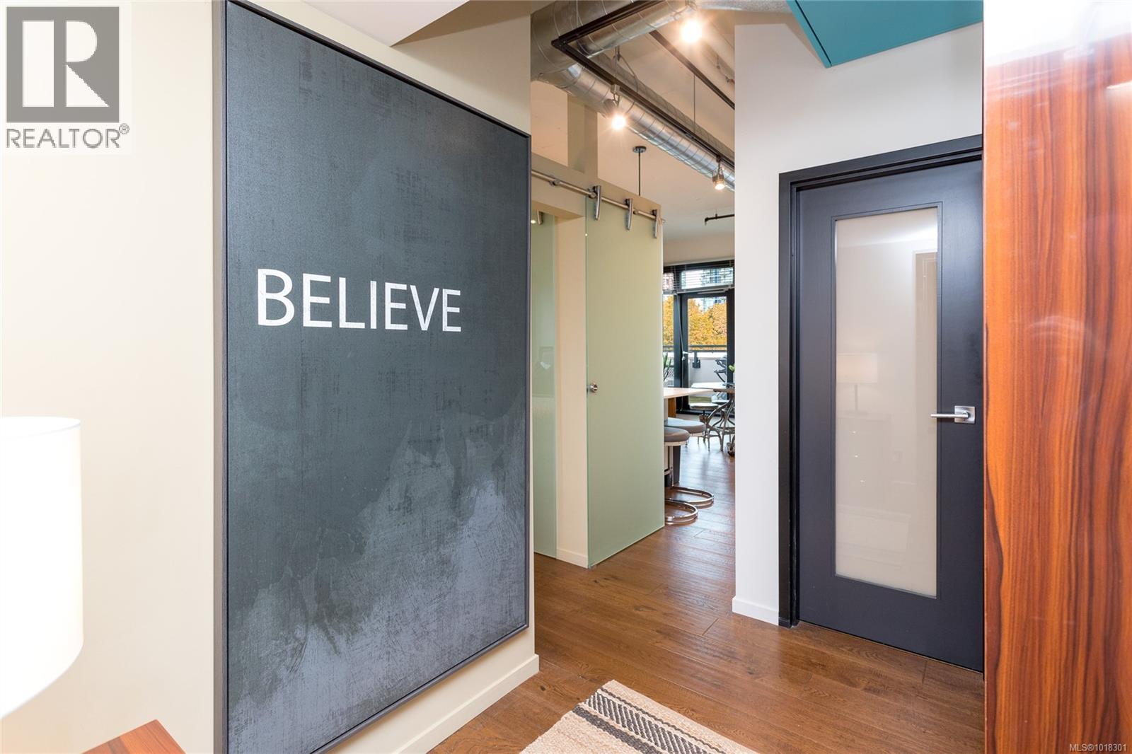 531 1029 View Street, Victoria