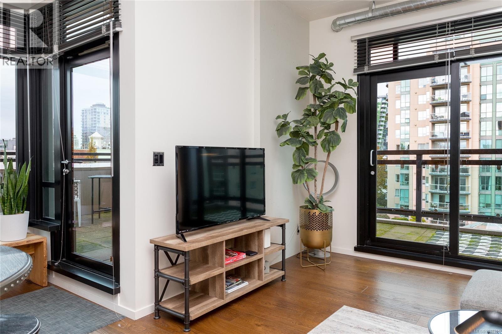 531 1029 View Street, Victoria