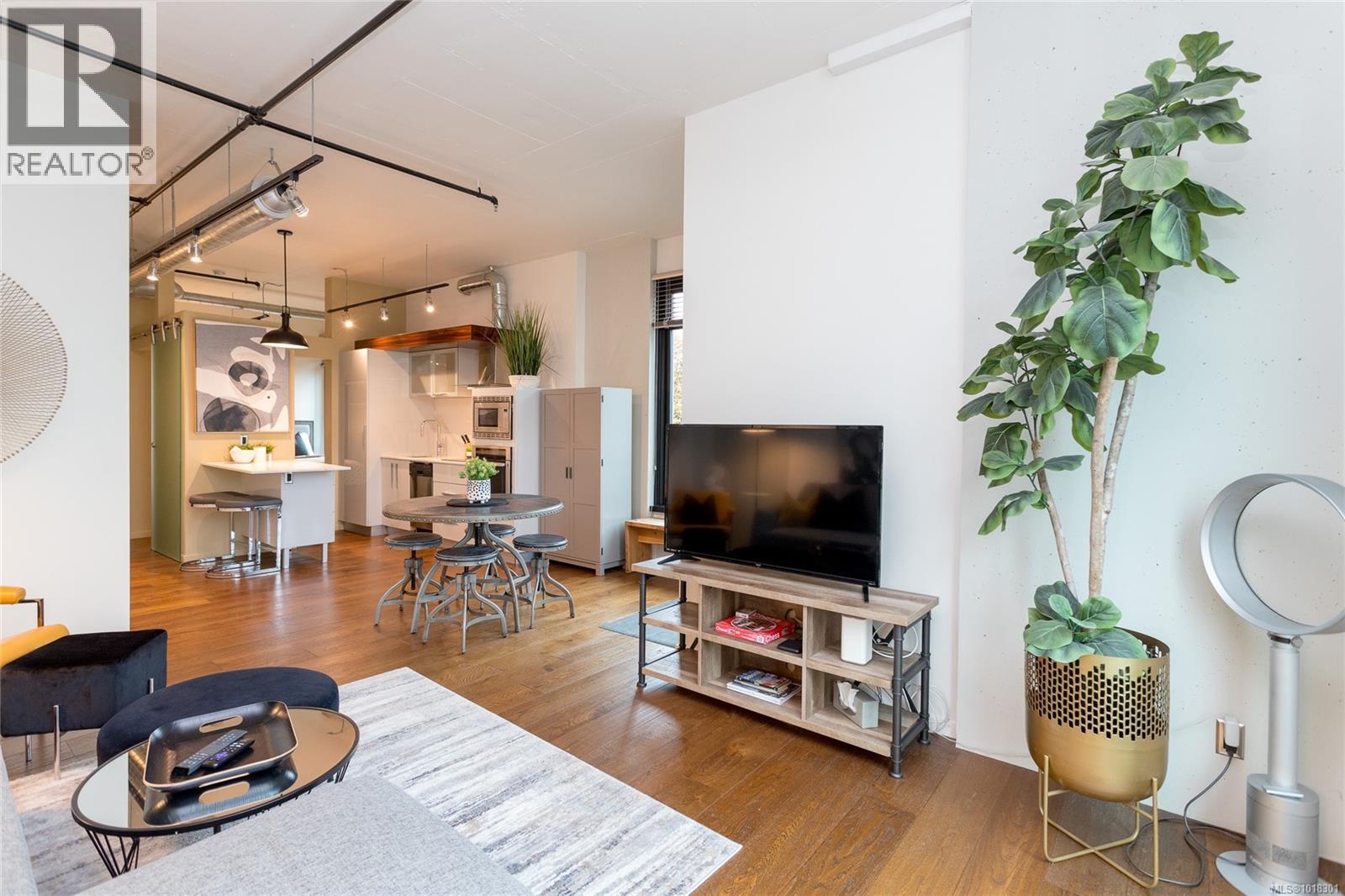 531 1029 View Street, Victoria