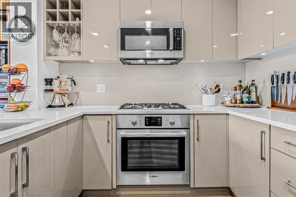 Single Family House for Sale in    Street NW Hillhurst Calgary 