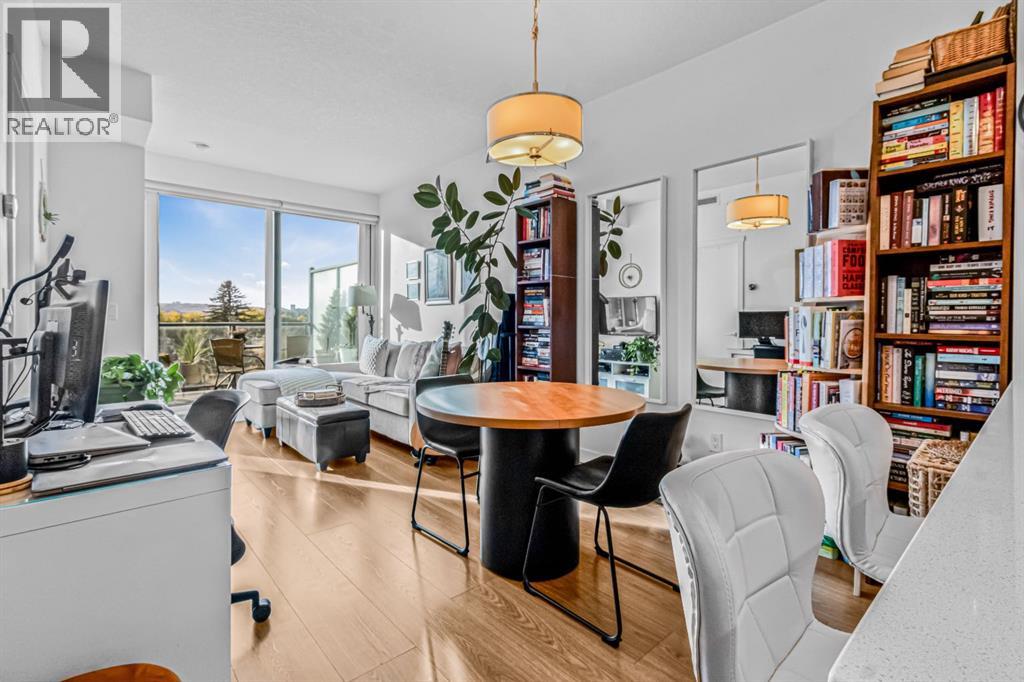 Single Family House for Sale in    Street NW Hillhurst Calgary 