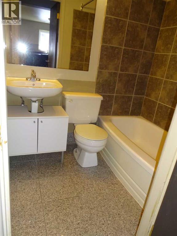 Single Family House for Sale in    Avenue SW Beltline Calgary 