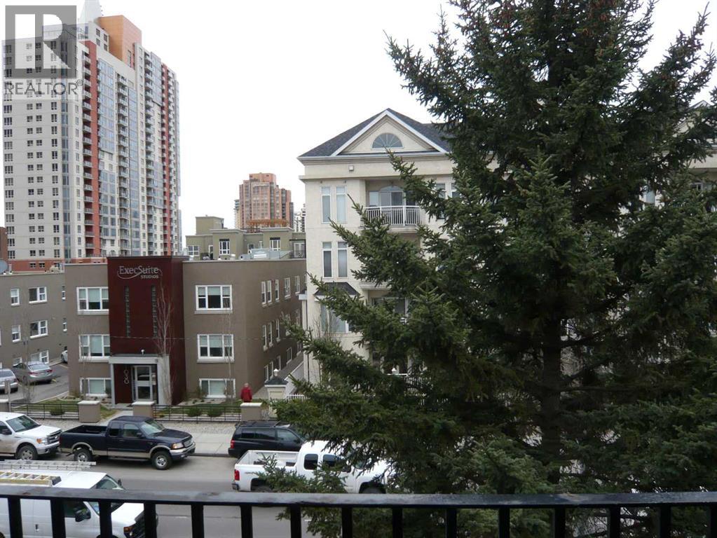 Single Family House for Sale in    Avenue SW Beltline Calgary 