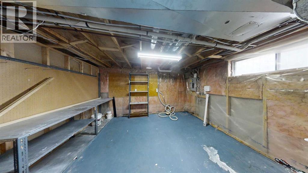 Single Family House for Sale in  Chaparral Drive SE Chaparral Calgary 