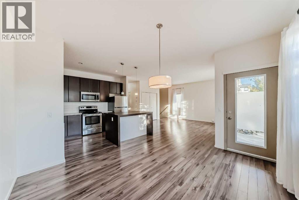 Single Family House for Sale in   Evanscreek Court NW Evanston Calgary 