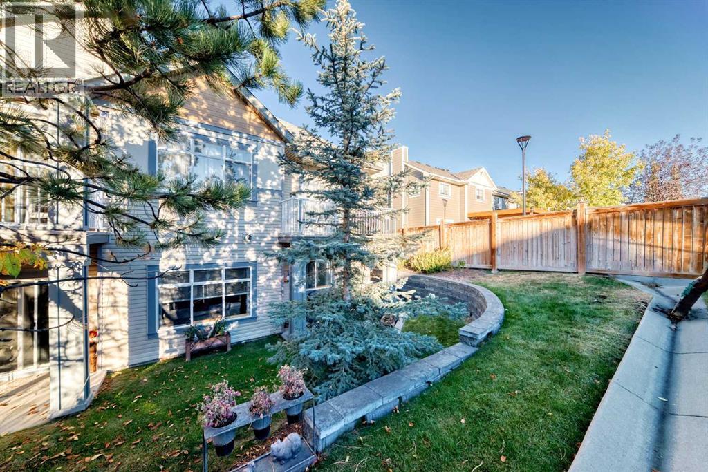 Single Family House for Sale in   Evanscreek Court NW Evanston Calgary 