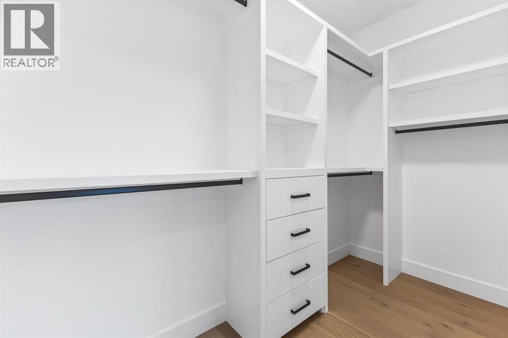 Single Family House for Sale in   Avenue SW Rosscarrock Calgary 