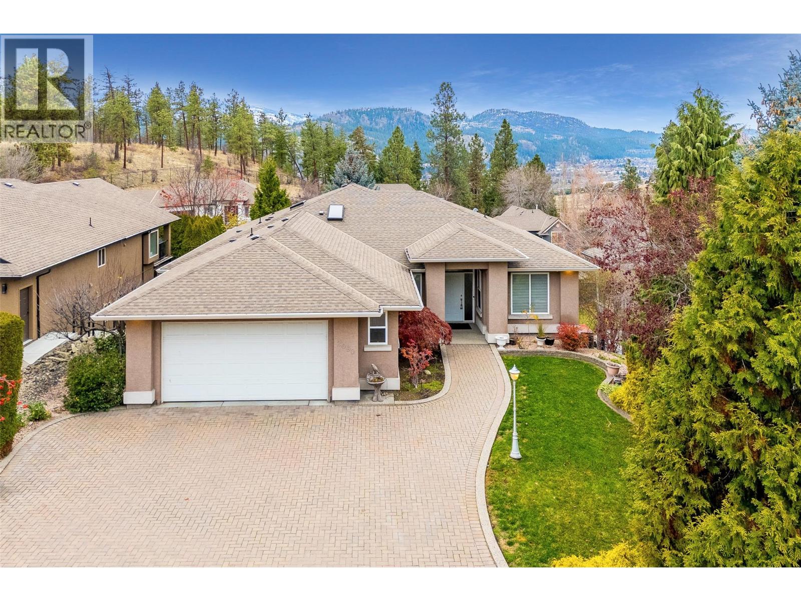 2090 Bowron Street, Kelowna