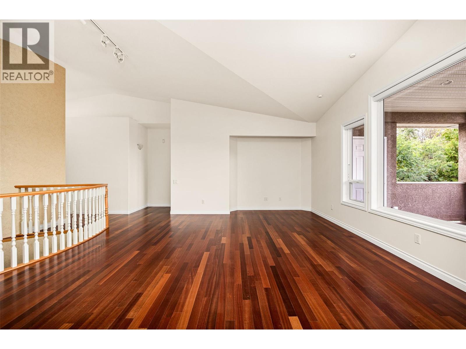  2090 Bowron Street, Kelowna