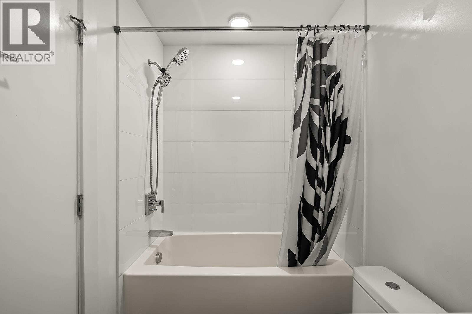 1107 1232 Ellis Street, Kelowna