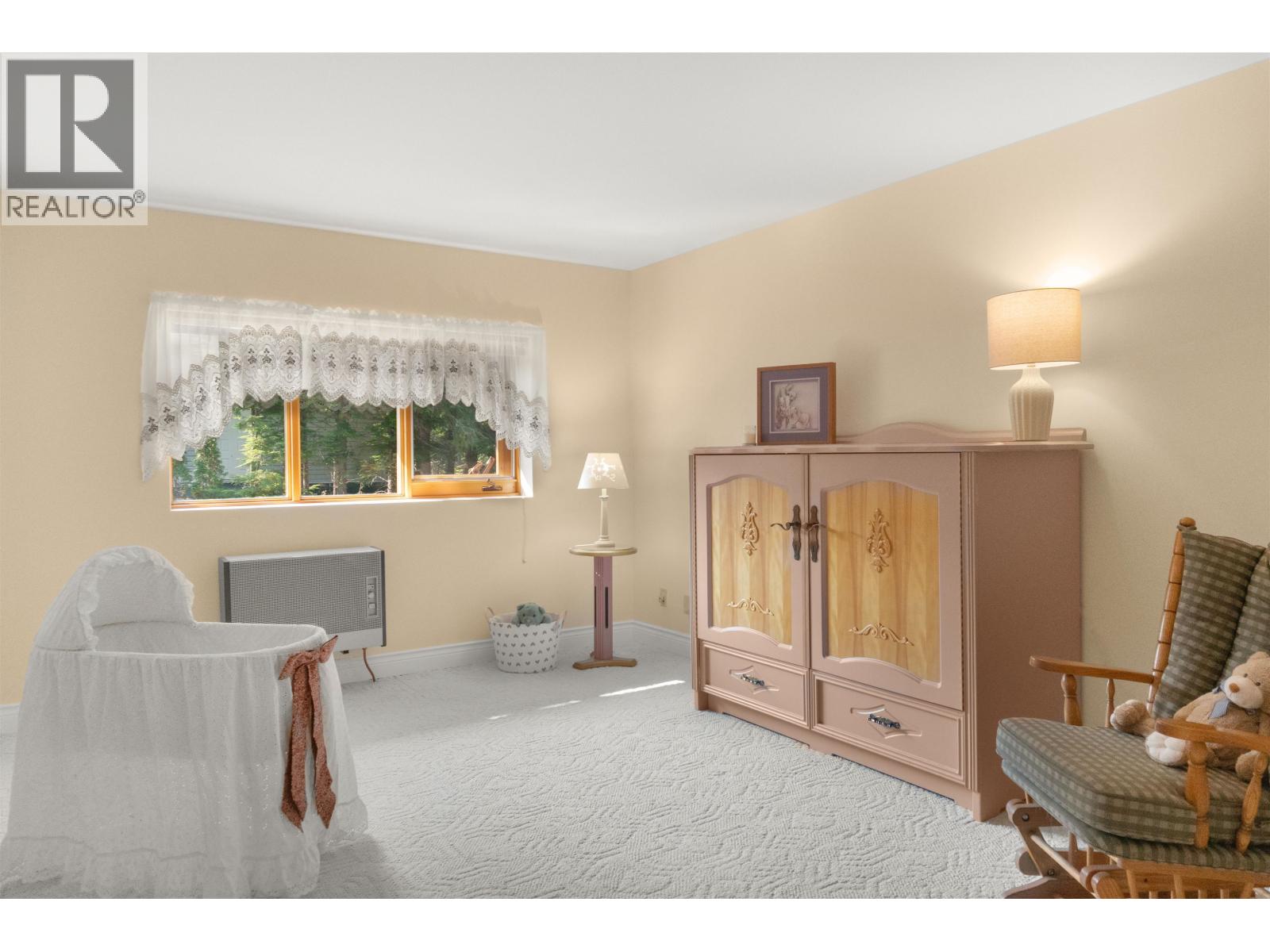 96 GREYLING AVENUE, Kitimat