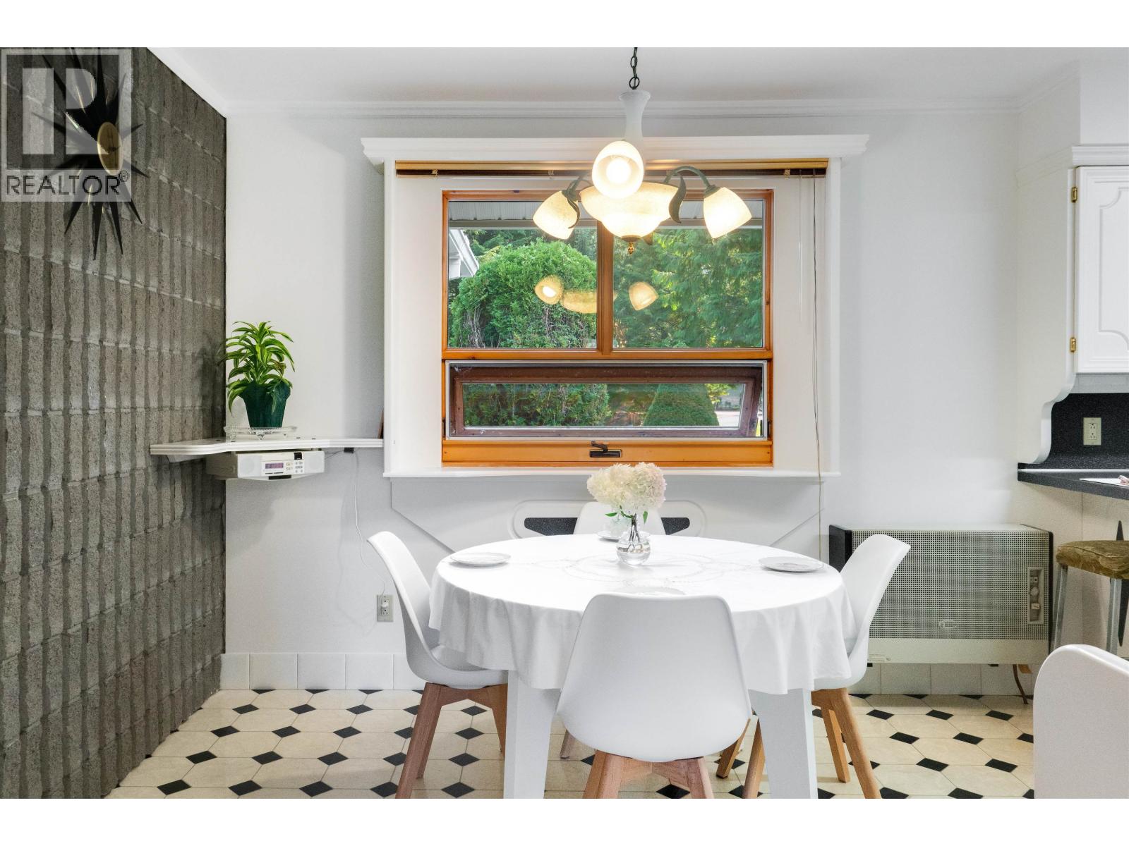 96 GREYLING AVENUE, Kitimat