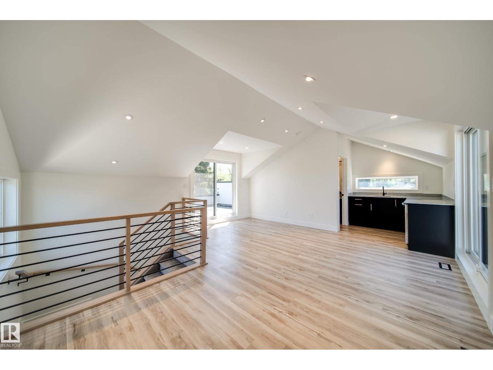 7146 119 ST NW, Edmonton