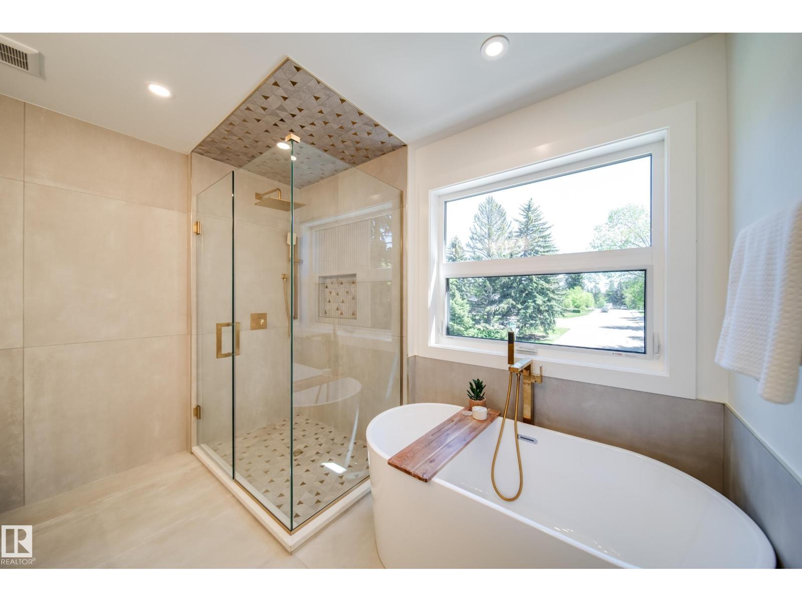 7146 119 ST NW, Edmonton