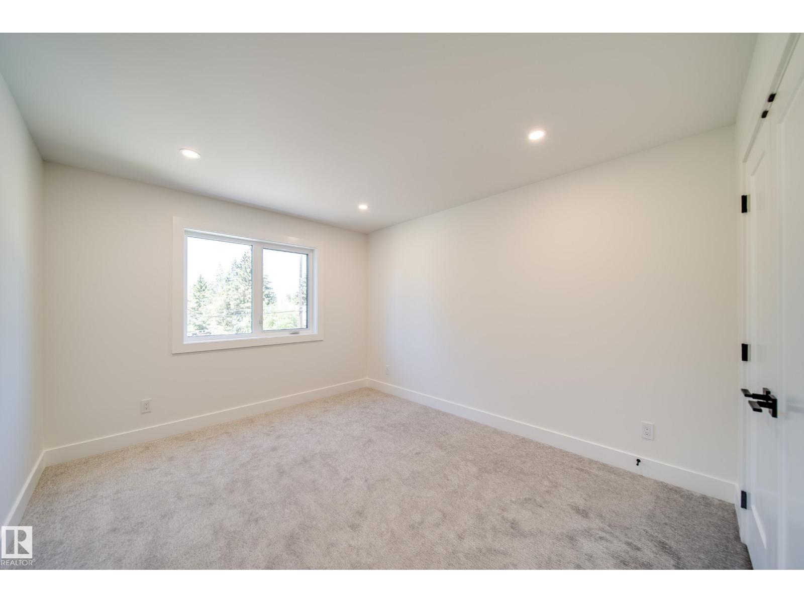 7146 119 ST NW, Edmonton