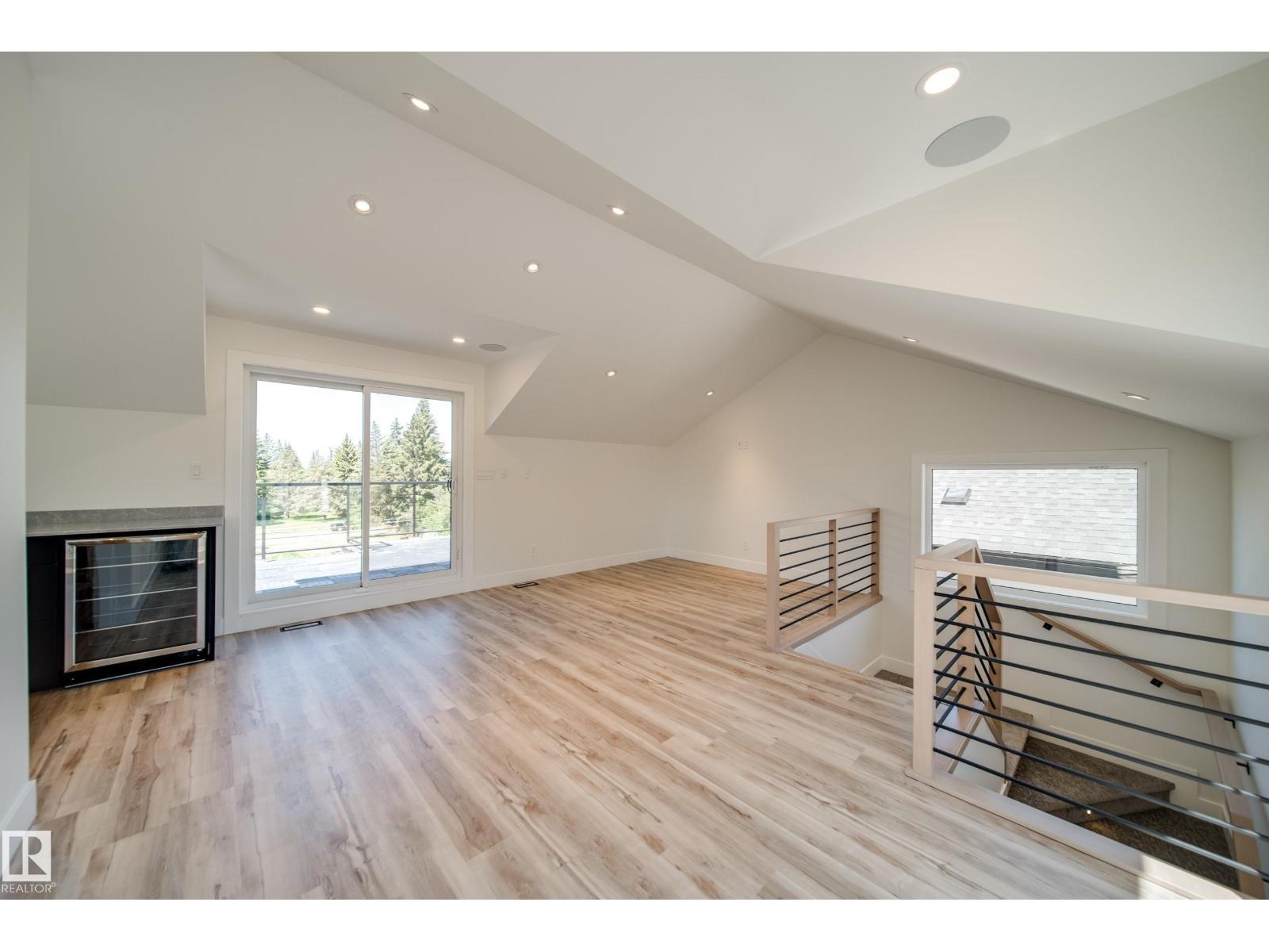 7146 119 ST NW, Edmonton