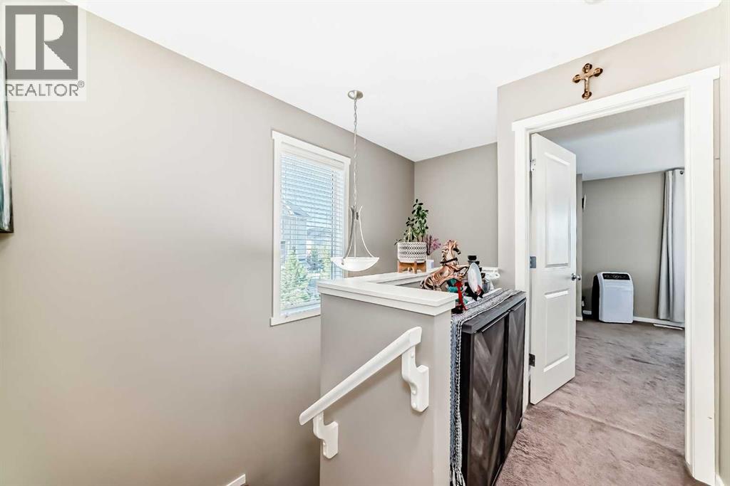 Single Family House for Sale in  Nolanlake Cove NW Nolan Hill Calgary 