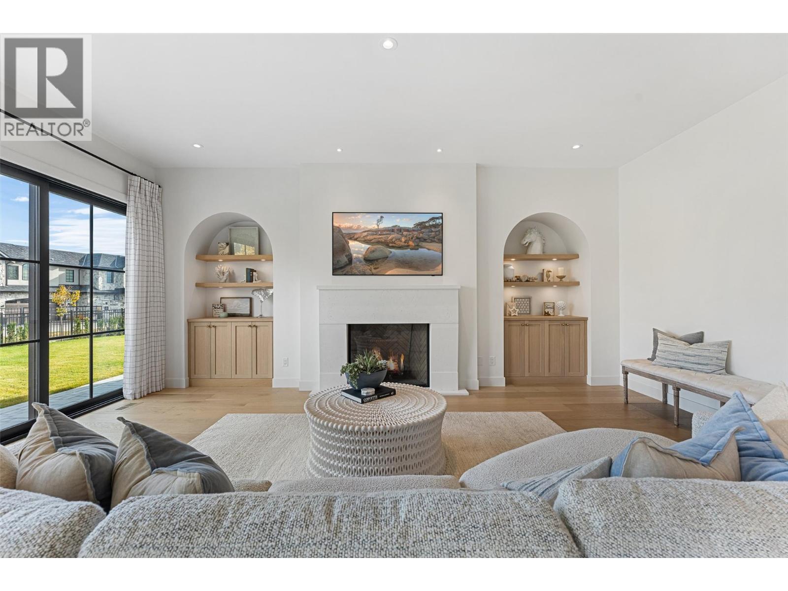  3672 Green Bay Landing, West Kelowna