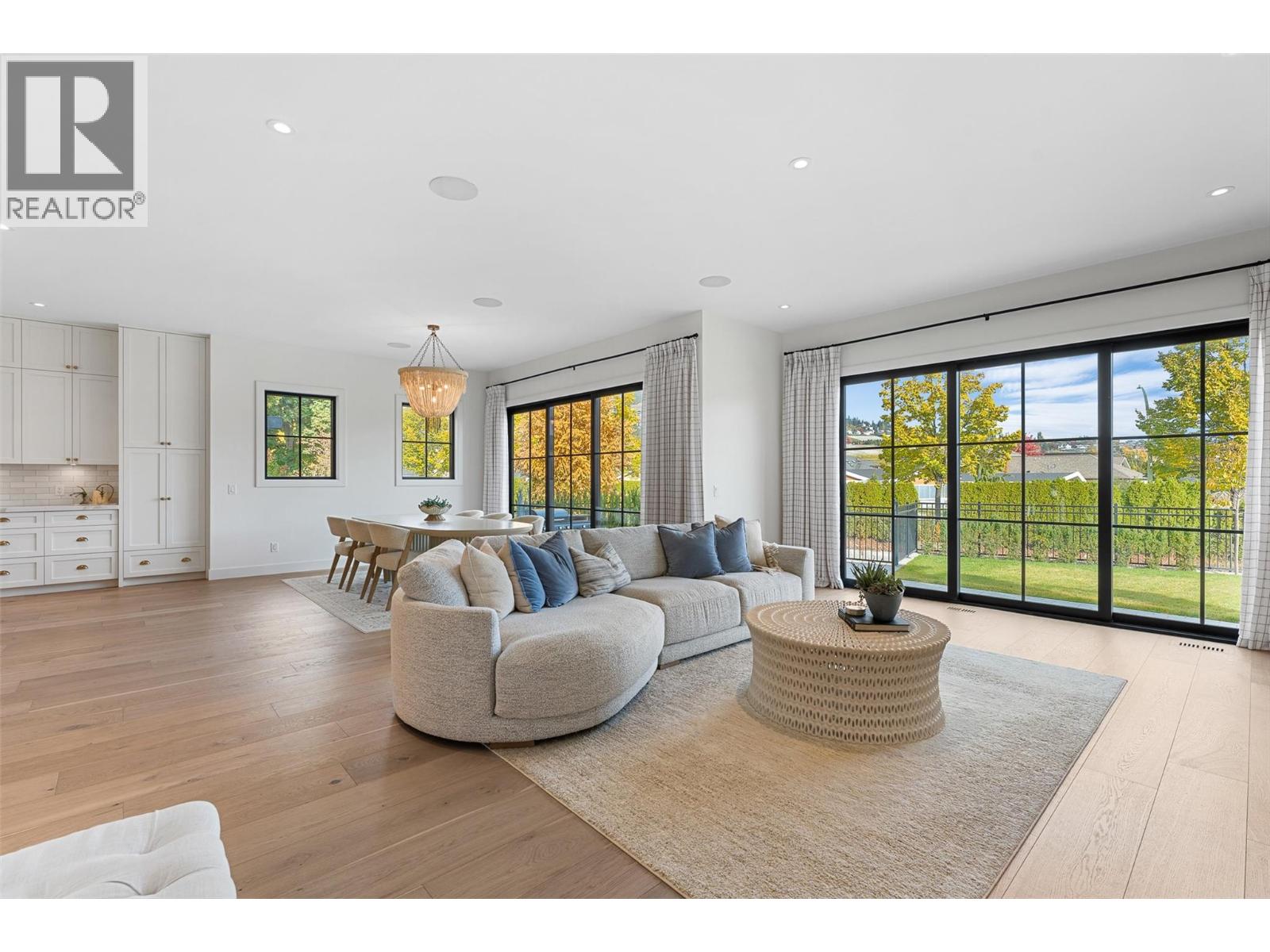  3672 Green Bay Landing, West Kelowna