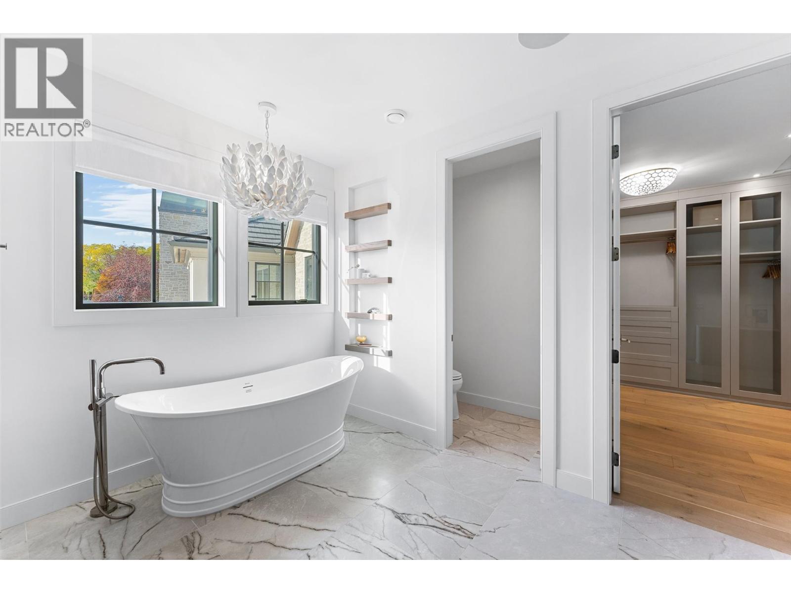  3672 Green Bay Landing, West Kelowna